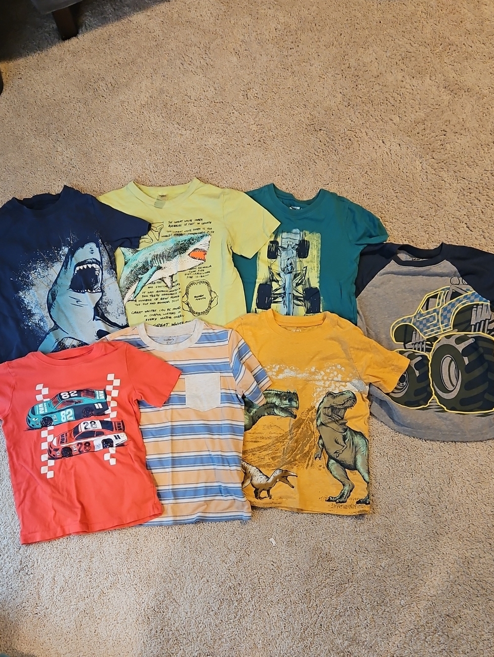 Lot Bundle Set Of Seven T Shirts Boys 6
